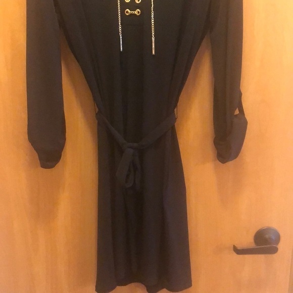Michael Kors black long sleeve dress with gold chain - Picture 7 of 11